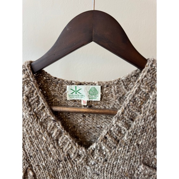 Vintage Irish Wool Cable Knit Sweater Vest – Made in Ireland - Picture 4 of 5